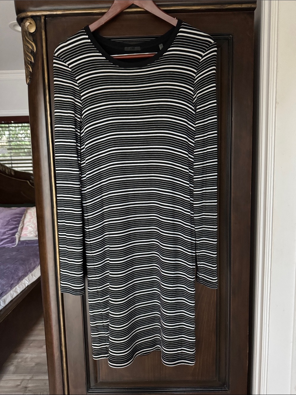 ATM Striped Black and White Long-Sleeve Women’s Dress size l